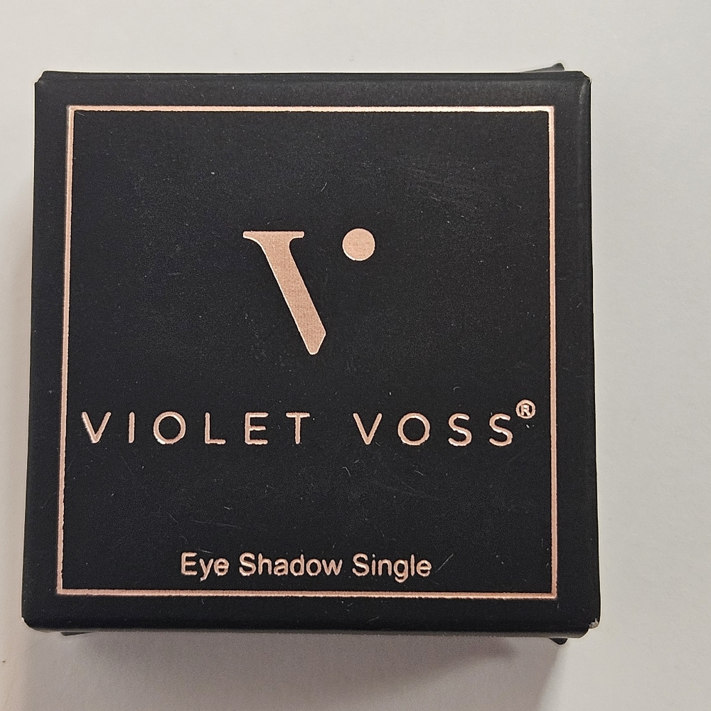 Violet Voss Eyeshadow in Bare It All - Picture 5 of 6